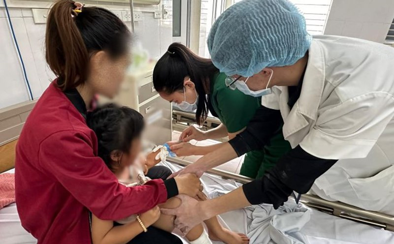 Gia tăng bệnh nhân mắc cúm A trong thời điểm giao mùa Gia tăng bệnh nhân mắc cúm A trong thời điểm giao mùa