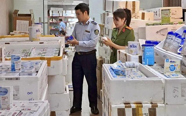 Lực lượng chức năng sẽ tăng cường thanh, kiểm tra chống hàng giả, gian lận thương mại dịp cuối năm (Ảnh minh họa)