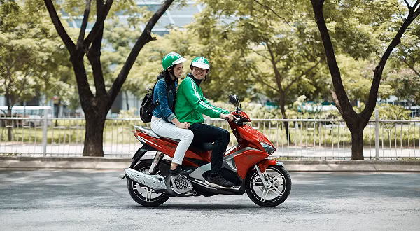 Grab đã ngừng thu phụ phí nắng nóng sau 1 ngày áp dụng vì lý do kỹ thuật Grab đã ngừng thu phụ phí nắng nóng sau 1 ngày áp dụng vì lý do kỹ thuật