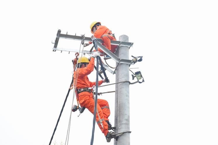 Không thiếu điện trong năm 2022