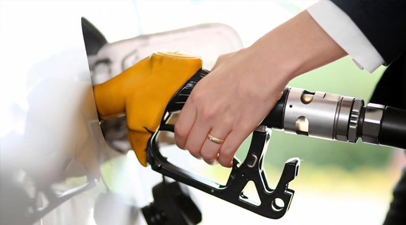 Nguồn cung xăng dầu trong nước đang dồi dào hơn