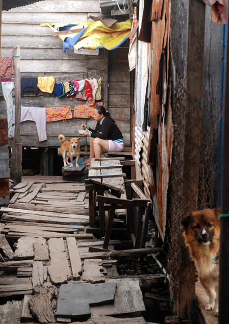 "Xóm nước đen" giữa lòng thiên đường biển đảo ảnh 5