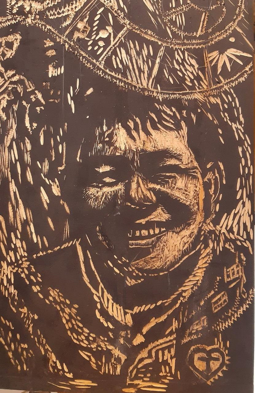 Họa sĩ Quế Chi, tác phẩm "Đạo diễn Lương Đình Dũng", khắc gỗ, 38x60/2021