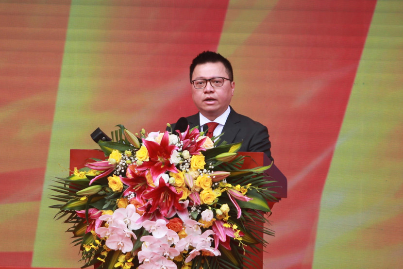 Ông Lê Quốc Minh, Chủ tịch Hội Nhà báo Việt Nam phát biểu tại buổi lễ Ông Lê Quốc Minh, Chủ tịch Hội Nhà báo Việt Nam phát biểu tại buổi lễ