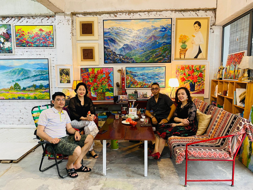 4 họa sĩ tham gia triển lãm "Sắc hạ"