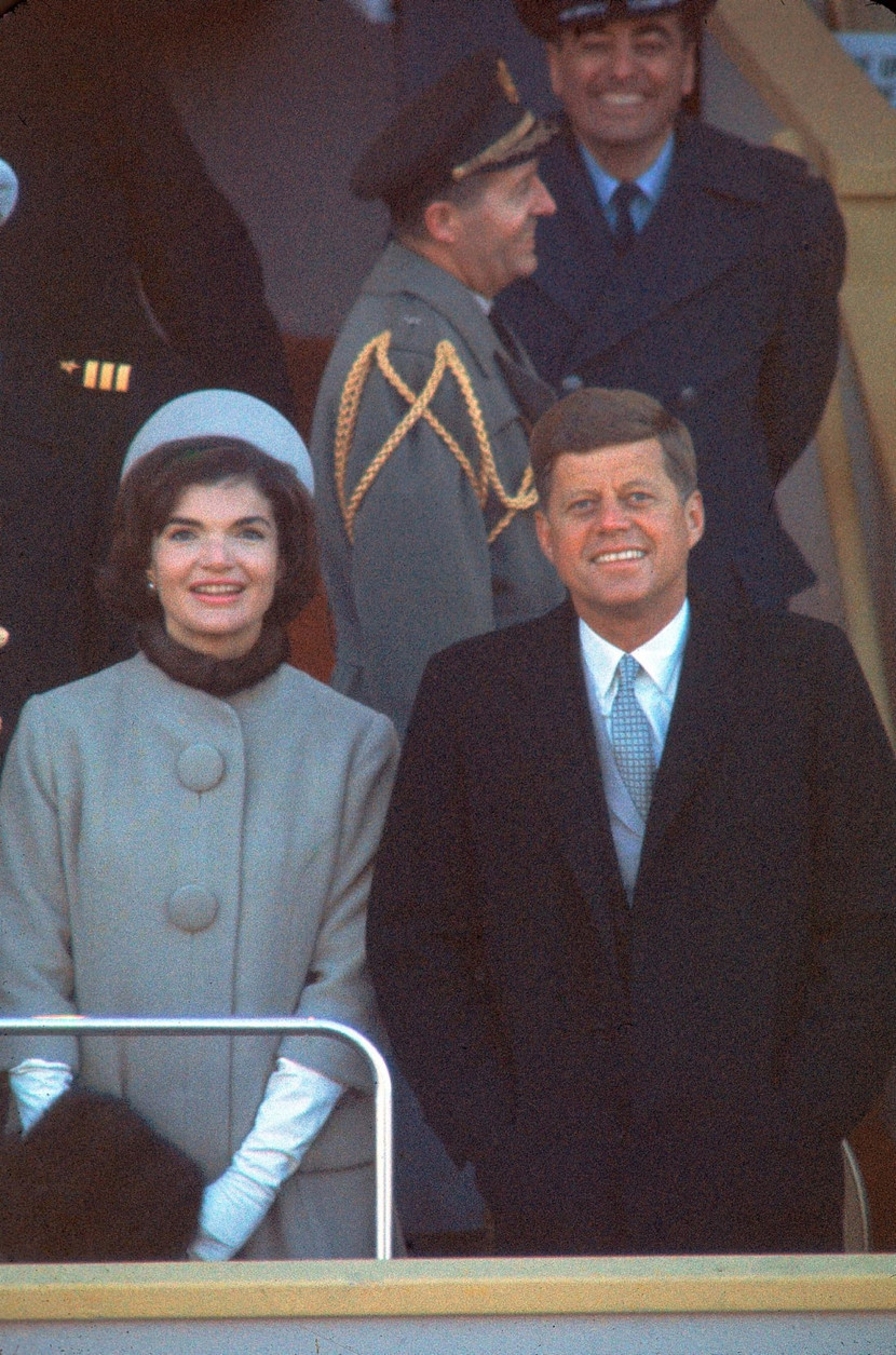 Cựu Đệ nhất phu nhân Jackie Kennedy được yêu mến nhờ vẻ đẹp “chuẩn Mỹ” Cựu Đệ nhất phu nhân Jackie Kennedy được yêu mến nhờ vẻ đẹp “chuẩn Mỹ”