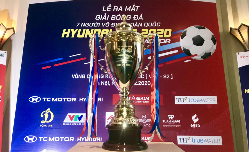Chiếc cúp vô địch mùa 2020 sẽ được trao ngày 27-12