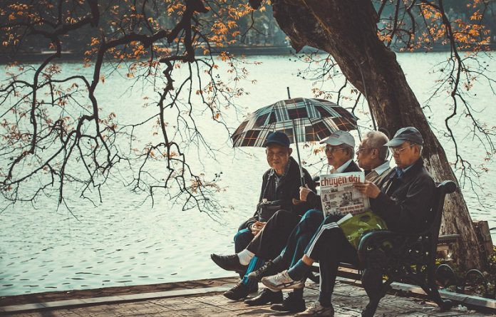 Người dân Hà Nội dễ dàng tìm thấy niềm vui từ những điều bình dị.