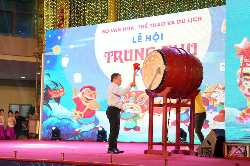 Đánh trống khai hội Lễ hội Trung thu năm 2025. Ảnh: BTC Đánh trống khai hội Lễ hội Trung thu năm 2025. Ảnh: BTC