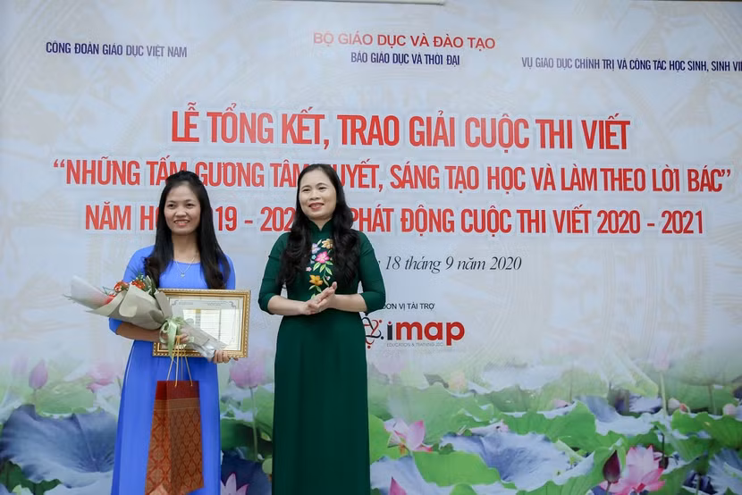 BTC trao giải Nhì cho tác giả đoạt giải