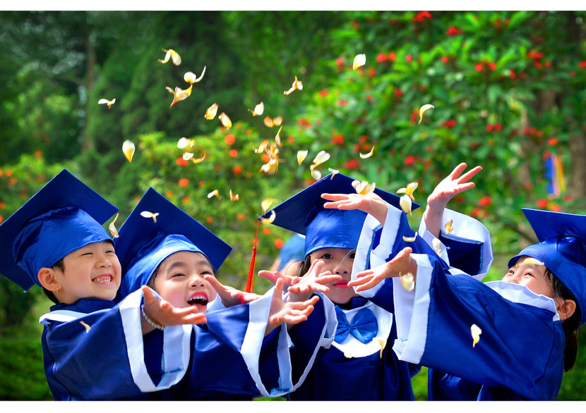 Bức ảnh đoạt giải Nhất cuộc thi "Hà Nội niềm tin và hy vọng" thuộc về tác giảNguyễn Tiến Dũng với tác phẩm "Chủ nhân tương lai"