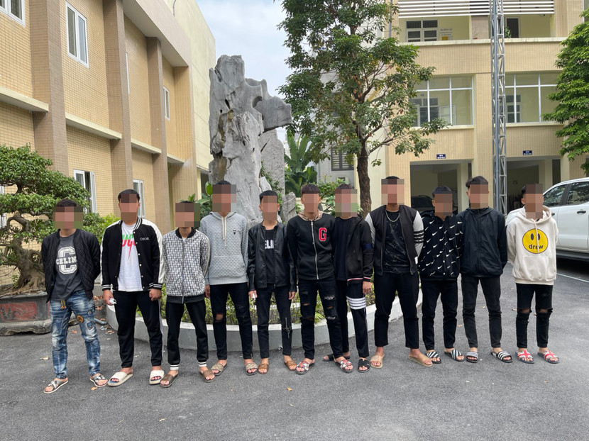 Nhóm đối tượng chỉ mới 15-17 tuổi Nhóm đối tượng chỉ mới 15-17 tuổi