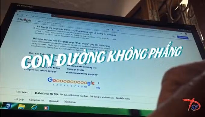Phim tài liệu “Con đường không phẳng” do Công ty TNHH MTV Hãng phim Tài liệu và Khoa học Trung ương sản xuất