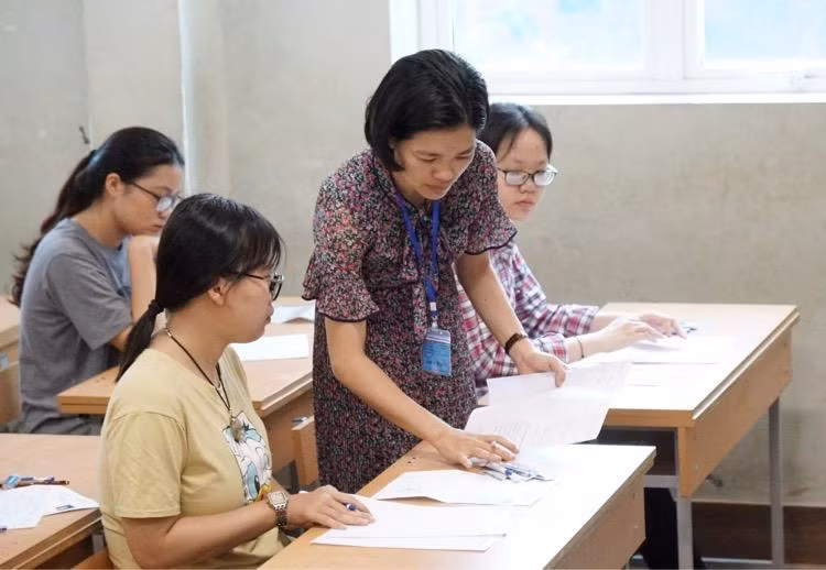 Thực hiện chương trình giáo dục phổ thông 2018 khiến hầu hết các trường cả nước thiếu giáo viên