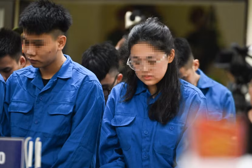 Các bị cáo tỏ ra ăn năn hối hận về hành vi của bản thân