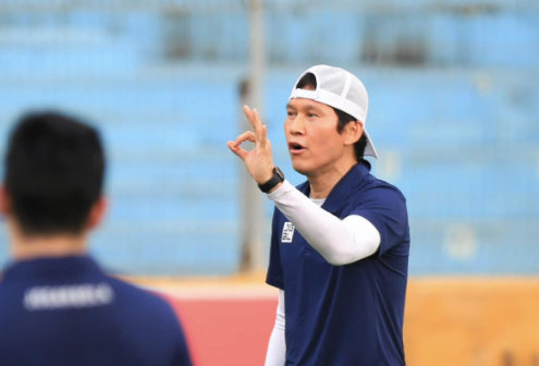 HLV Park Choong-kyun sẽ phải chứng minh năng lực ở trận ra mắt Hà Nội FC - Bình Định ngày 28-4 HLV Park Choong-kyun sẽ phải chứng minh năng lực ở trận ra mắt Hà Nội FC - Bình Định ngày 28-4