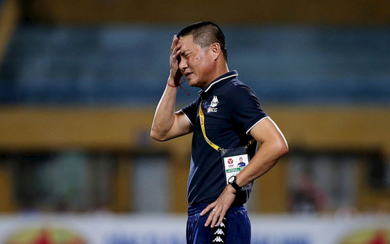 Chuỗi trận bết bát buộc HLV Chu Đình Nghiêm phải chia tay Hà Nội FC sau 5 năm gắn bó Chuỗi trận bết bát buộc HLV Chu Đình Nghiêm phải chia tay Hà Nội FC sau 5 năm gắn bó