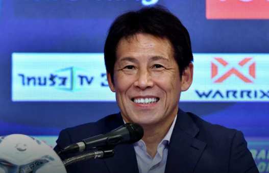 HLV Nishino muốn đội tuyển Thái Lan sang UAE sớm HLV Nishino muốn đội tuyển Thái Lan sang UAE sớm