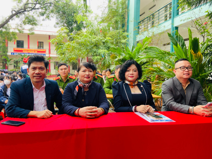 Các đại biểu tham dự chương trình Các đại biểu tham dự chương trình