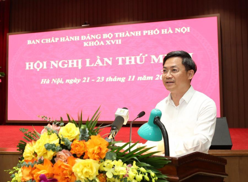 Phó Chủ tịch UBND TP Hà Nội Hà Minh Hải báo cáo tại hội nghị Phó Chủ tịch UBND TP Hà Nội Hà Minh Hải báo cáo tại hội nghị