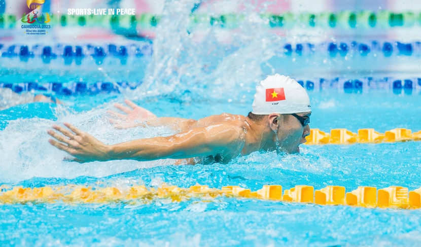 Đội tuyển bơi thi đấu bùng nổ, góp hơn 20 HCV cùng nhiều kỷ lục