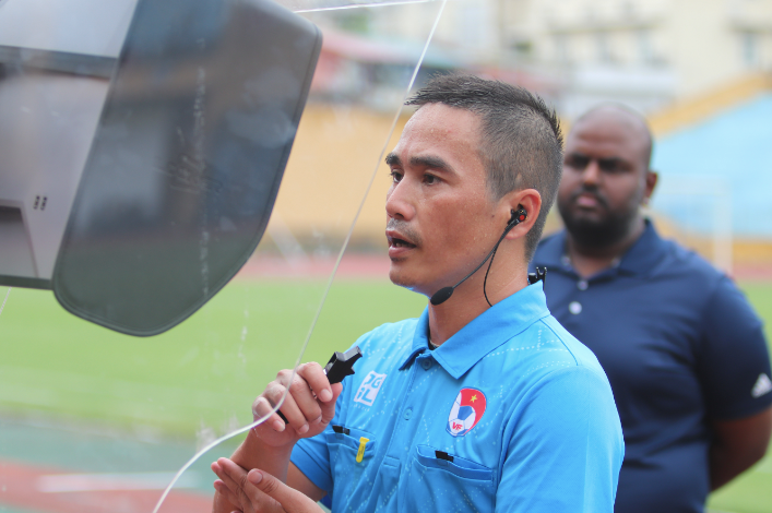 VAR sẽ chính thức xuất hiện tại giai đoạn cuối V-League, chung kết Cúp quốc gia VAR sẽ chính thức xuất hiện tại giai đoạn cuối V-League, chung kết Cúp quốc gia