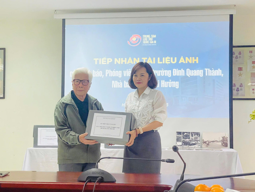 Tiếp nhận nhiều bức ảnh quý về cuộc kháng chiến chống Mỹ cứu nước của dân tộc ảnh 2