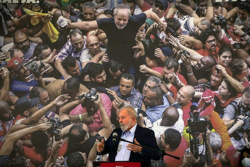 Ông Luiz Inácio Lula da Silva tại cuộc họp báo đánh dấu sự trở lại chính trường hôm 10-3-2021