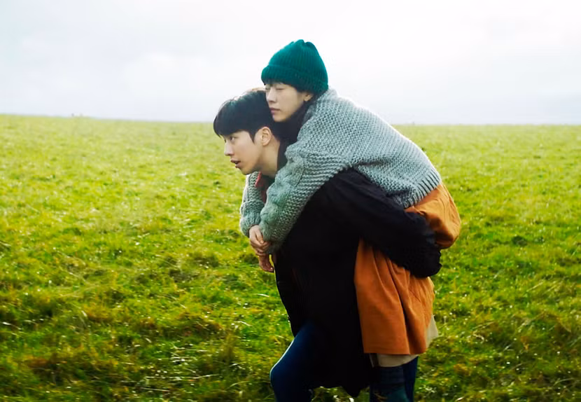 Chuyện tình buồn và đẹp giữa chàng sinh viên và cô gái khuyết tật Josée ngợi ca tình yêu thuần khiết (Ảnh: K-Movie) Chuyện tình buồn và đẹp giữa chàng sinh viên và cô gái khuyết tật Josée ngợi ca tình yêu thuần khiết (Ảnh: K-Movie)