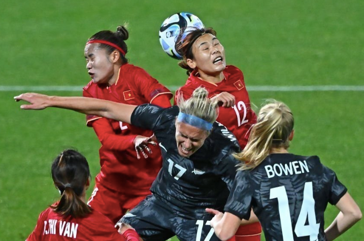 Tuyển nữ Việt Nam thu về nhiều bài học bổ ích từ trận giao hữu Tuyển nữ Việt Nam thu về nhiều bài học bổ ích từ trận giao hữu