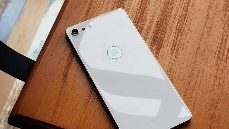 Điện thoại Bphone do Bkav sản xuất