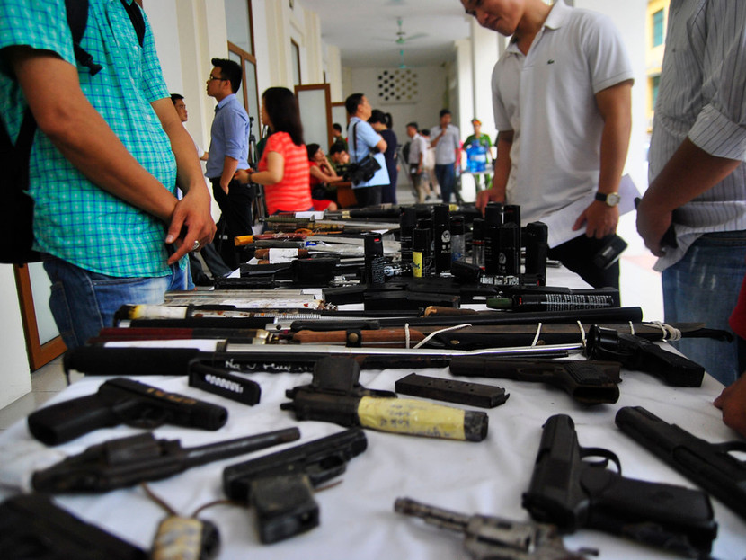 Vũ khí "nóng", công cụ hỗ trợ bị lực lượng 141 thu giữ Vũ khí "nóng", công cụ hỗ trợ bị lực lượng 141 thu giữ