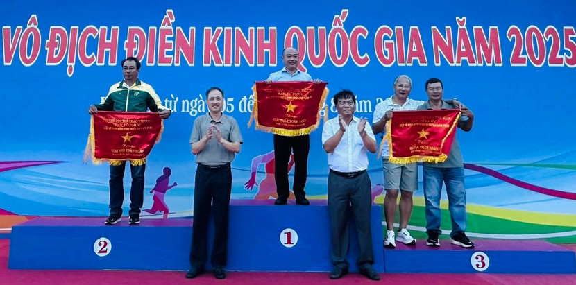 Hà Nội nhất toàn đoàn với 8 HCV, 5 HCB, 2 HCĐ