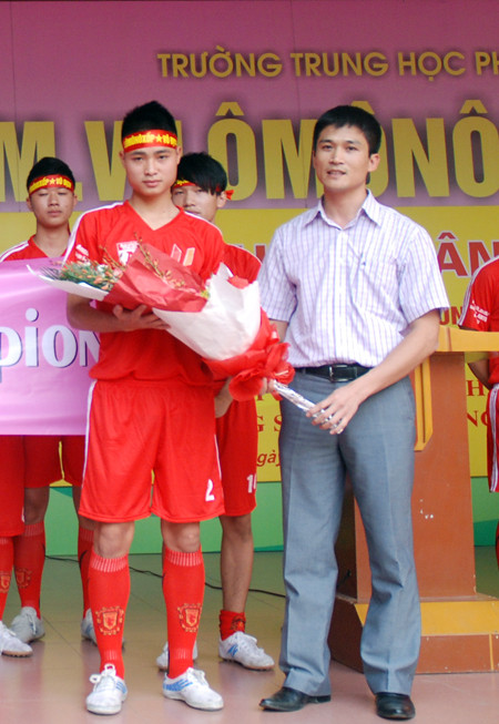 Chung một giấc mơ vô địch ảnh 4 Chung một giấc mơ vô địch ảnh 4