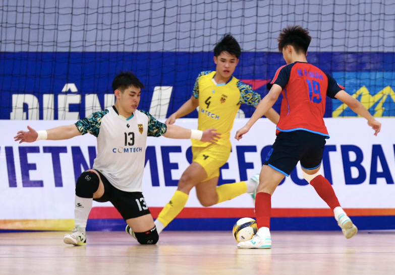 Trận U20 Thái Sơn Nam TP.HCM hòa U20 Sài Gòn Titans 2-2 tại vòng bảng Giải futsal U20 quốc gia 2025 (Ảnh: VFF)