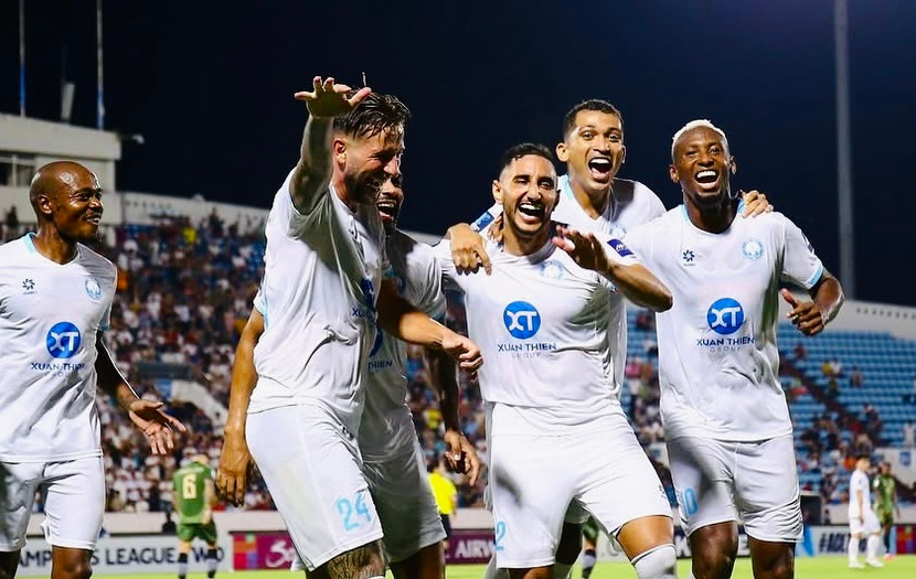 Dàn ngoại binh "đắt xắt ra miếng" của CLB Nam Định