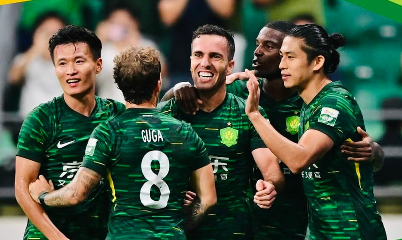 CLB Bắc Kinh Quốc An sở hữu nhiều ngoại binh chất lượng, có tổng giá trị đội hình gấp đôi CLB Công an Hà Nội