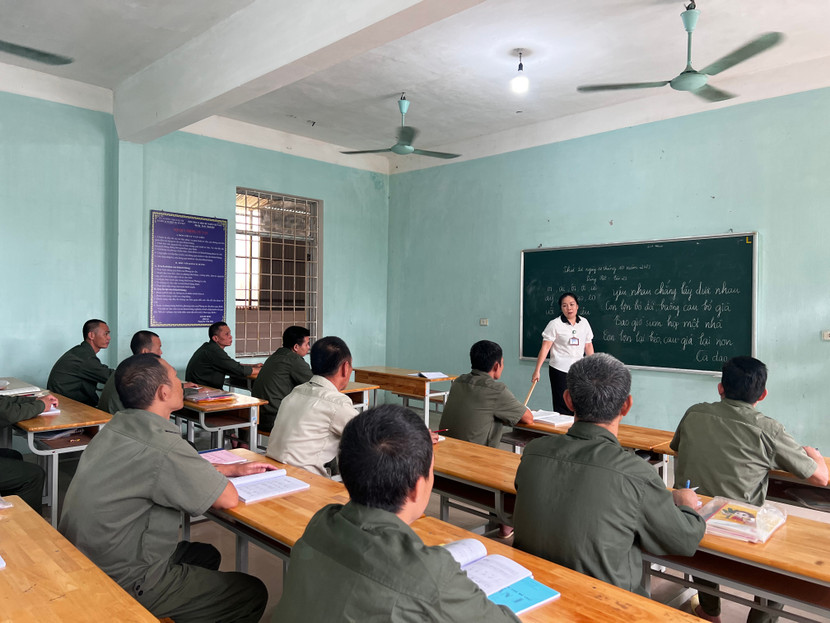 Lớp học có nhiều điều đặc biệt nhất: Học sinh đặc biệt, giáo trình đặc biệt, cách giảng dạy cũng đặc biệt