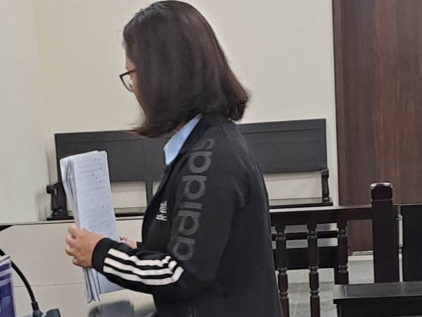 Phạm Thị Mai Vân bị đưa ra xét xử tại phiên tòa. Phạm Thị Mai Vân bị đưa ra xét xử tại phiên tòa.