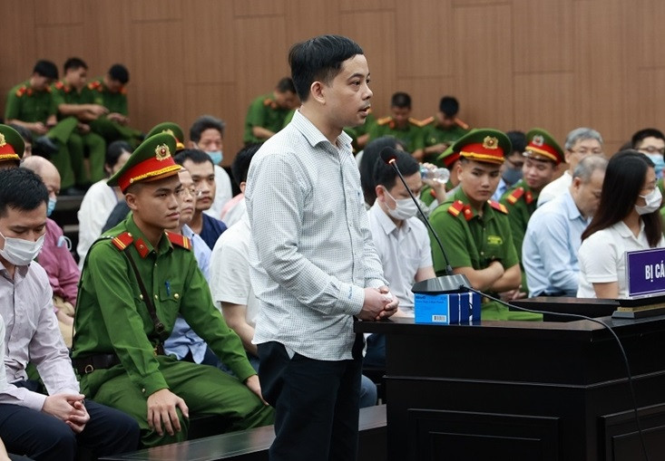 Bị cáo Phạm Trung Kiên - cựu Thứ ký Thứ trưởng Bộ Y tế. Bị cáo Phạm Trung Kiên - cựu Thứ ký Thứ trưởng Bộ Y tế.