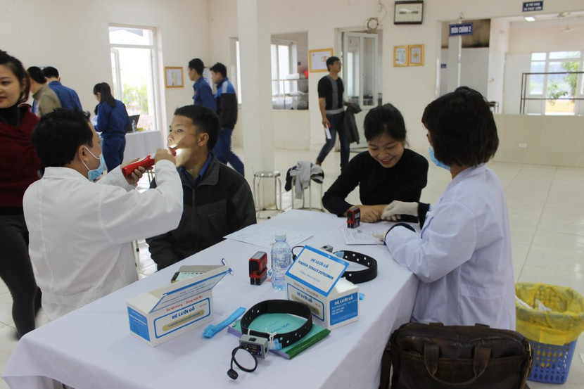 Giấy khám sức khỏe phải do cơ quan y tế có thẩm quyền cấp thông qua khám bệnh đúng theo quy định (Ảnh minh họa)