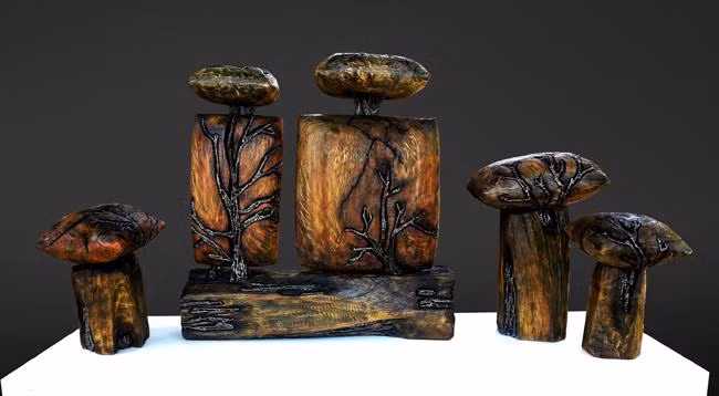 Lê Trọng Nghĩa (Bình Định) – Chuỗi mộng. Gỗ – sắt. 180x96x60. 2020. Giải Nhì