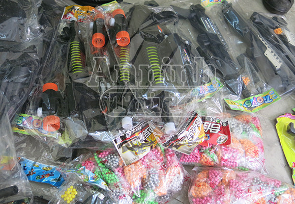 Buôn hàng “quốc cấm” để có tiền mua ma túy ảnh 3