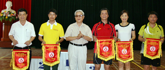 Đội bóng Báo ANTĐ thẳng tiến chung kết ảnh 2