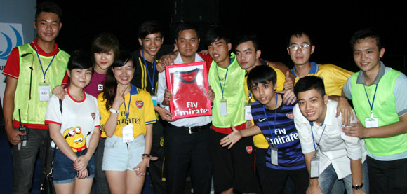 Có người trả 68 triệu cho chiếc áo của "Running man" ảnh 9 Có người trả 68 triệu cho chiếc áo của "Running man" ảnh 9