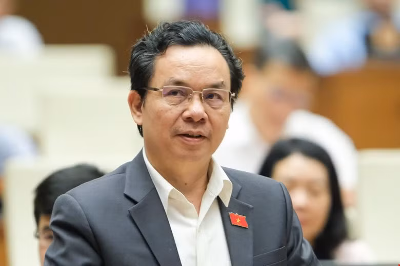 ĐBQH Hoàng Văn Cường ĐBQH Hoàng Văn Cường