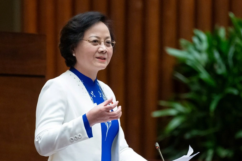 Bộ trưởng Bộ Nội vụ Phạm Thị Thanh Trà phát biểu tại Quốc hội
