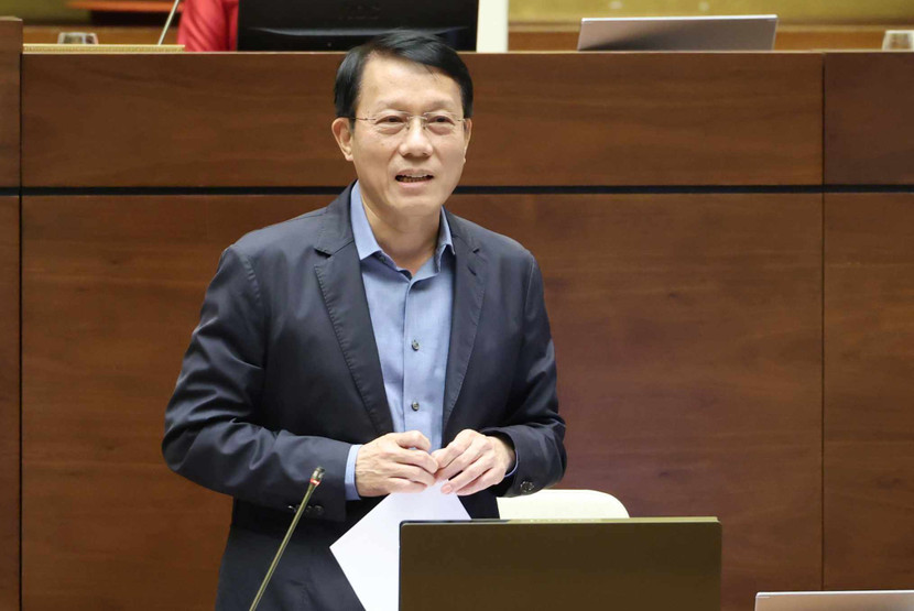 Bộ trưởng Bộ Công an Lương Tam Quang phát biểu trước Quốc hội