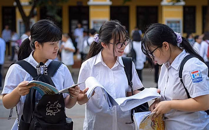 Chính phủ chỉ đạo xem xét công bố phương án thi sớm hơn (Ảnh minh họa) Chính phủ chỉ đạo xem xét công bố phương án thi sớm hơn (Ảnh minh họa)