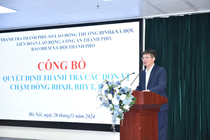 Phó Giám đốc BHXH TP Hà Nội Vũ Đức Thuật phát biểu tại hội nghị